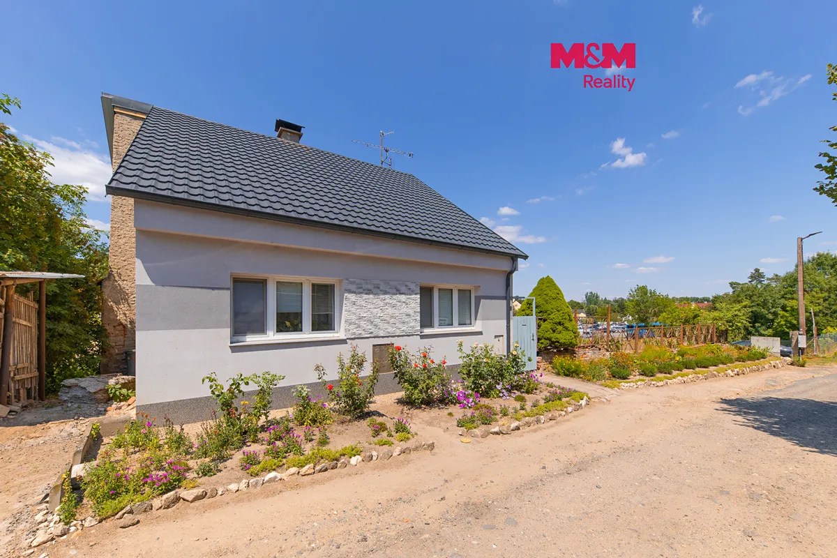 Prodej rodinného domu 95 m², pozemek 463 m²